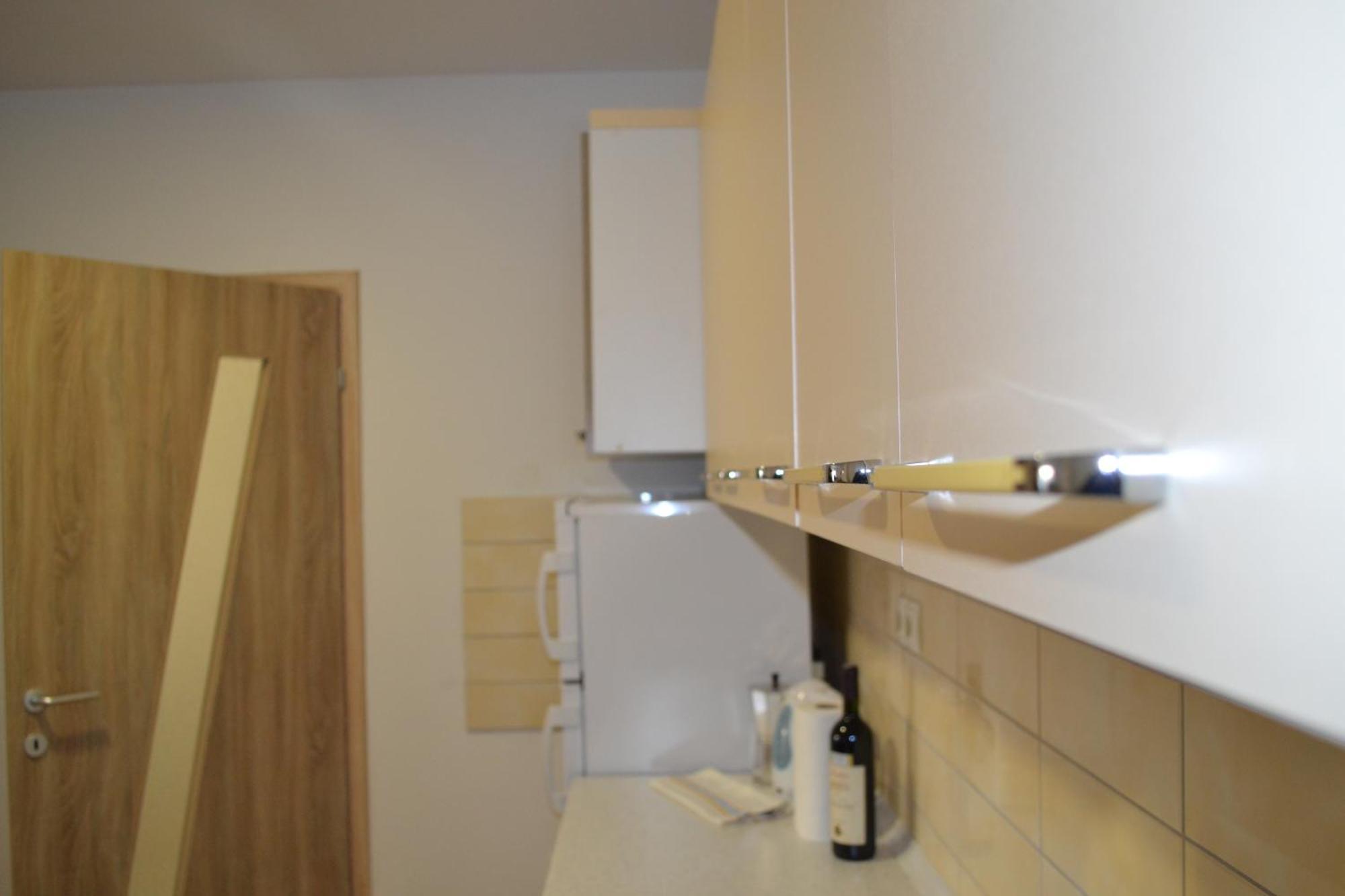 Apartment Gashi Pristina Buitenkant foto