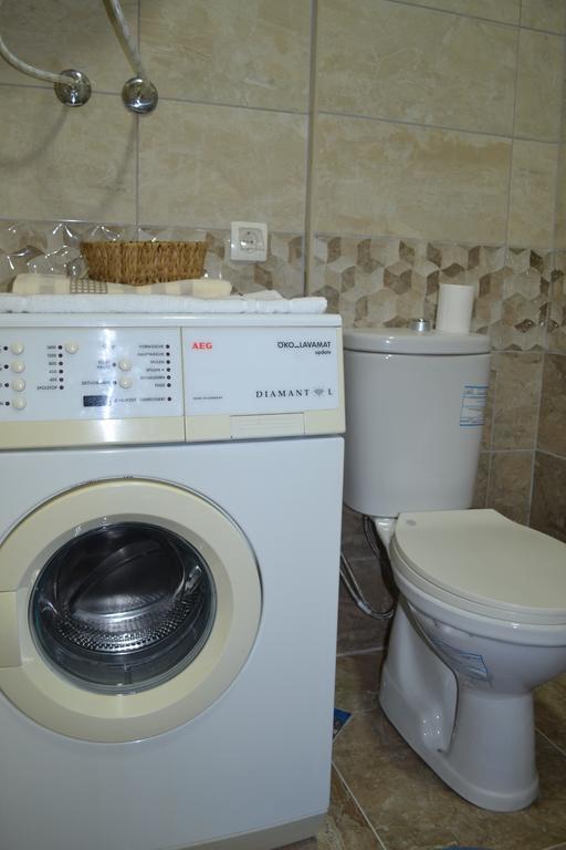 Apartment Gashi Pristina Buitenkant foto