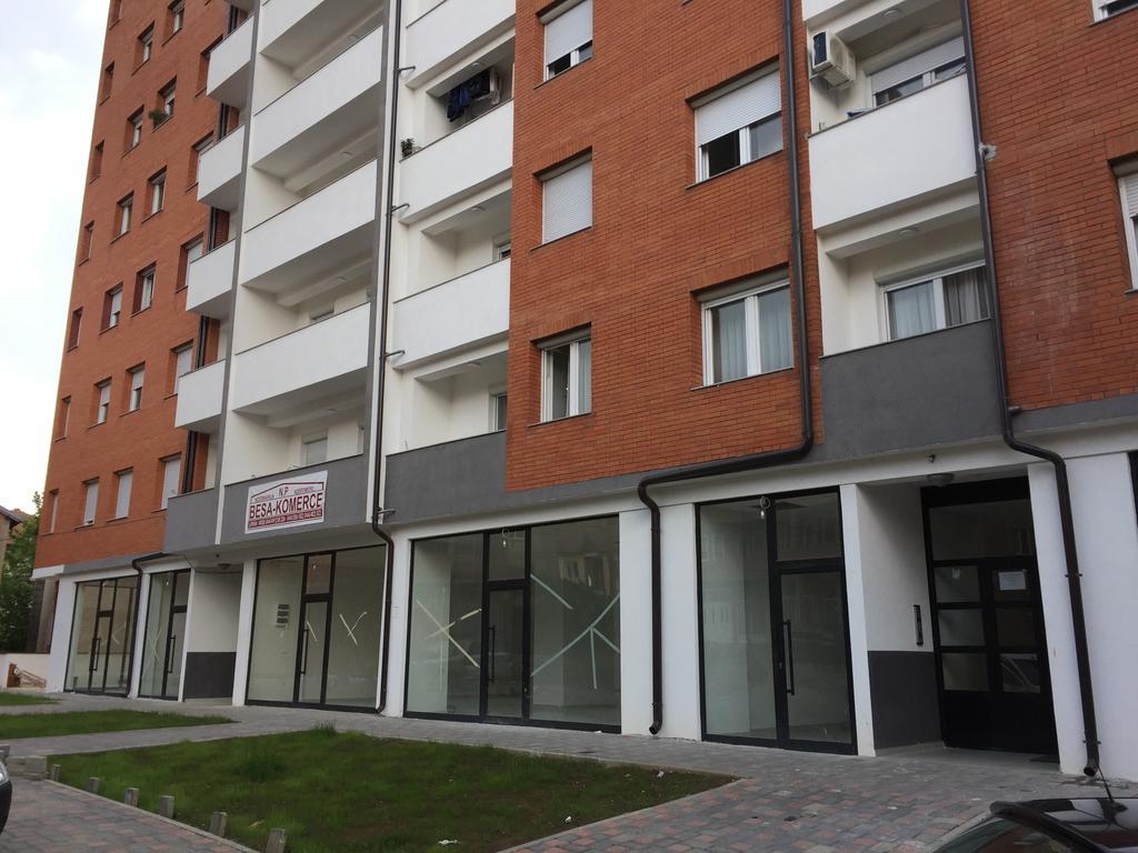 Apartment Gashi Pristina Buitenkant foto